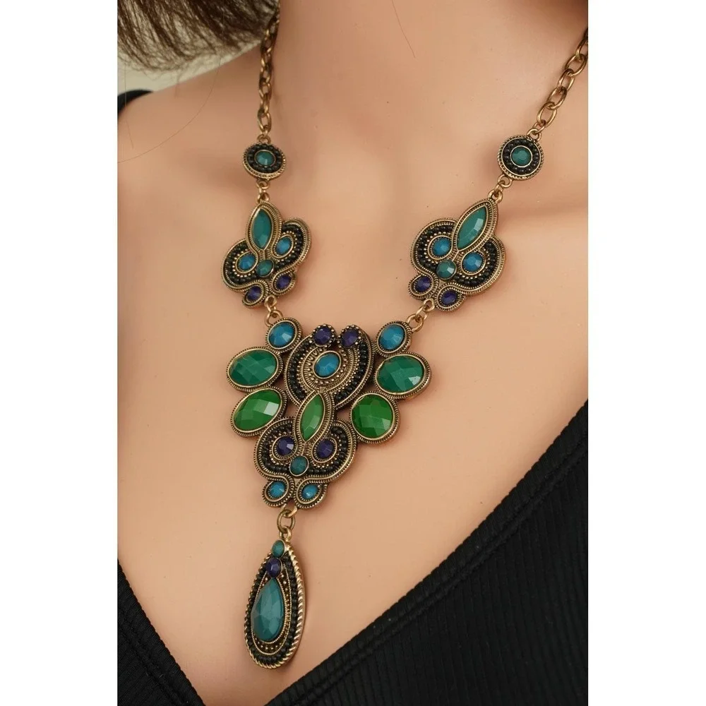Vintage Style Green Teal Statement‎ Bib Necklace Antique Gold Tone Boho Jewelry